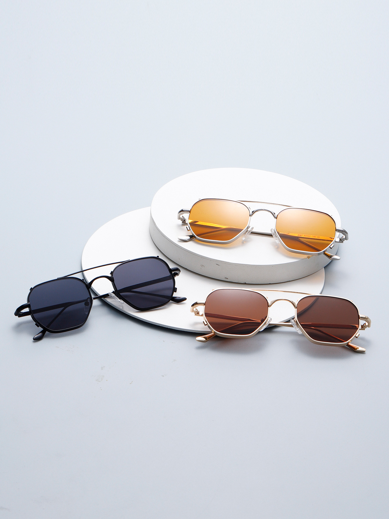 Vintage Geometric Aviator Sunglasses - Image 2